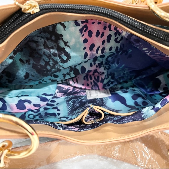 Sharif Signature Shoulder Bag With Dust Bag NWT - Picture 14 of 16